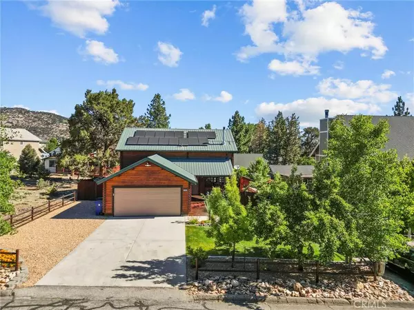 1242 Alpinview DR, Big Bear City, CA 92314