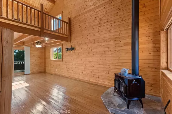 1242 Alpinview DR, Big Bear City, CA 92314