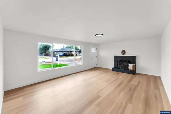 4965 Elizabeth St N, Keizer, OR 97303