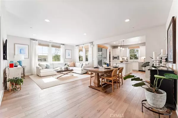 713 Trailblaze, Irvine, CA 92618