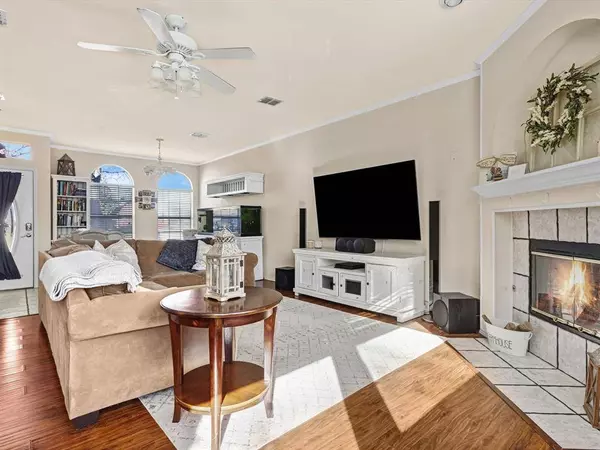 2332 Sumac Court, Little Elm, TX 75068