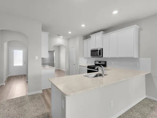 521 Harbor Oaks Drive, Anna, TX 75409