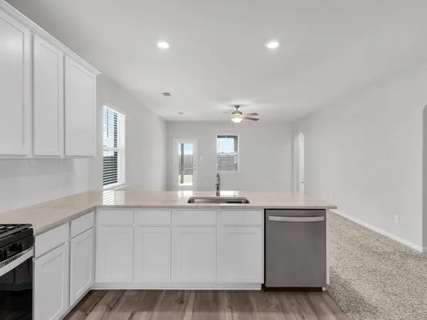 521 Harbor Oaks Drive, Anna, TX 75409