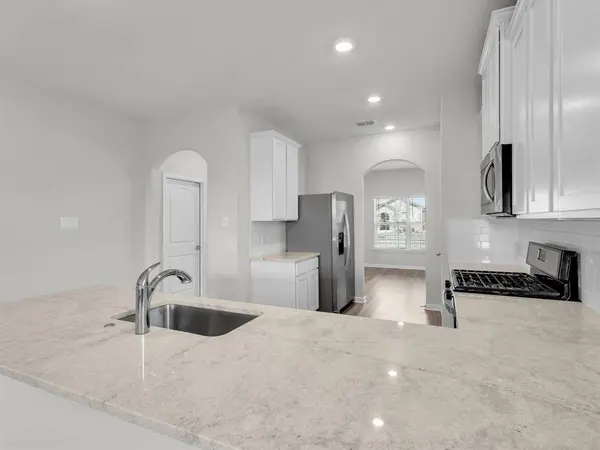 521 Harbor Oaks Drive, Anna, TX 75409