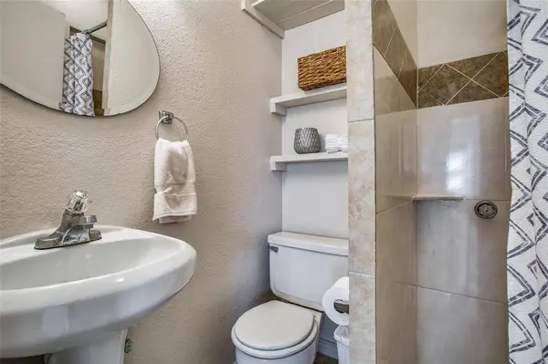 700 Kings Row, Denton, TX 76209