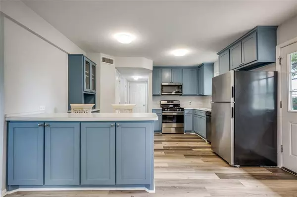 3404 Sunnydale Lane, Denton, TX 76209