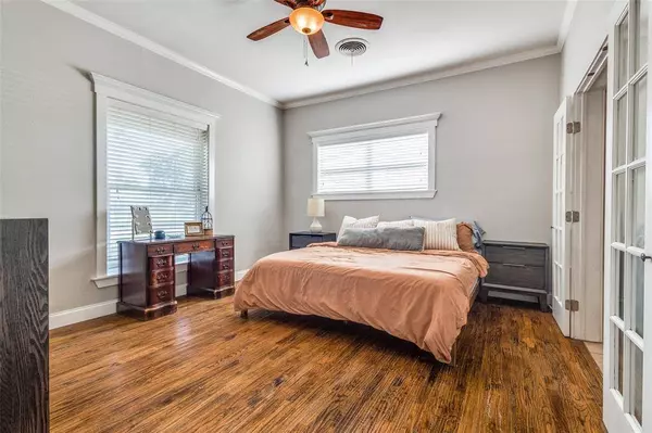 1009 W 7th Street, Justin, TX 76247