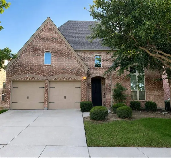 8409 Bayberry Avenue, Lantana, TX 76226