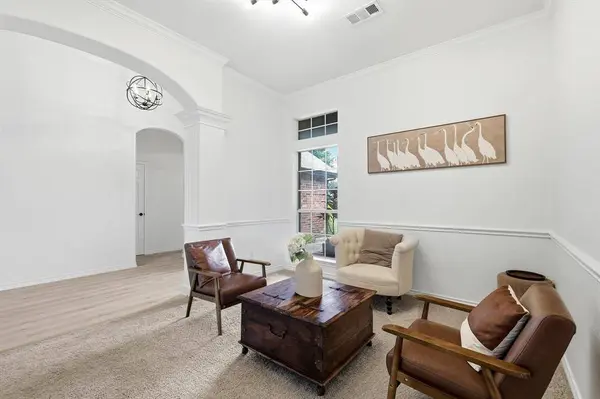 115 Honeysuckle Drive, Justin, TX 76247