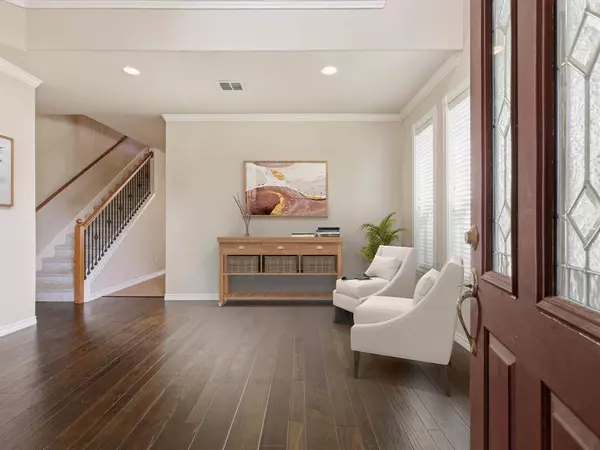 2731 Safe Harbor Drive, Lewisville, TX 75056