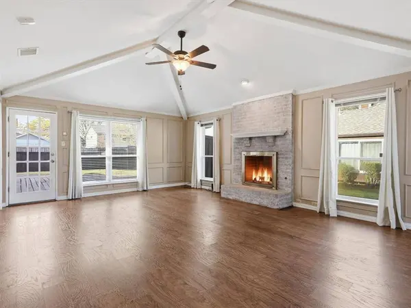 2018 Robin Hill Lane, Carrollton, TX 75007