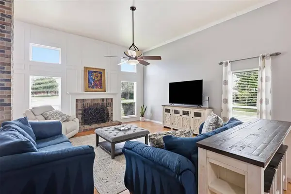 4257 Harvest Hill Road, Carrollton, TX 75010