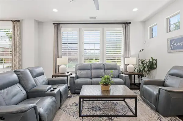 4675 Rhett Lane #A, Carrollton, TX 75010