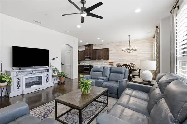 4675 Rhett Lane #A, Carrollton, TX 75010