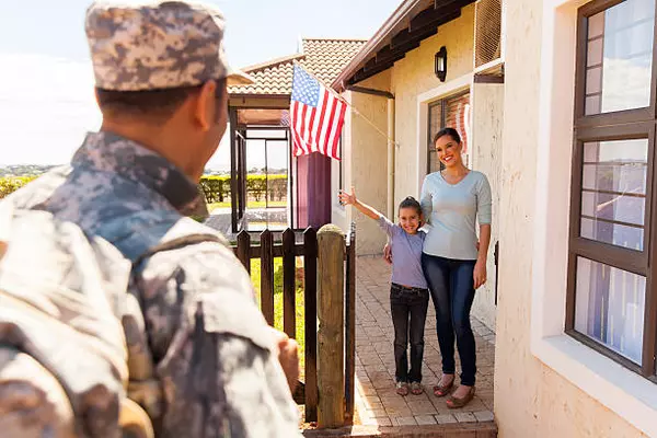 Top 5 Mistakes Veteran Homebuyers Make in San Antonio’s Hot Real Estate Market