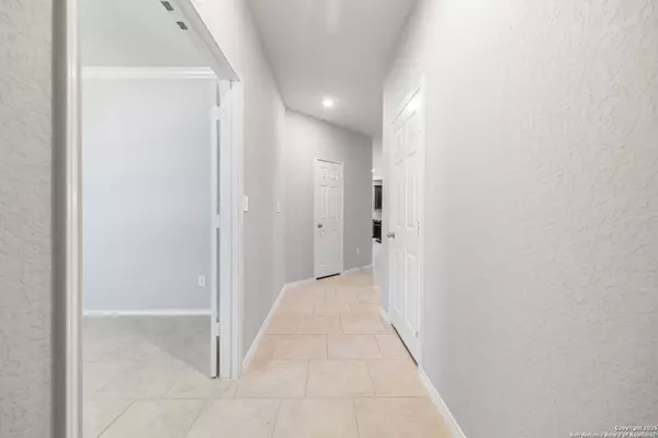 7602 Cottonwood Ridge, Boerne, TX 78015