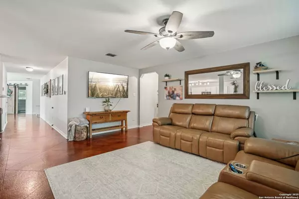 11026 Hillsdale Loop, San Antonio, TX 78249