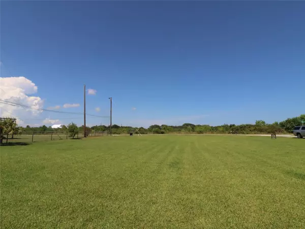0 Cindy Rd, Galveston, TX 77554
