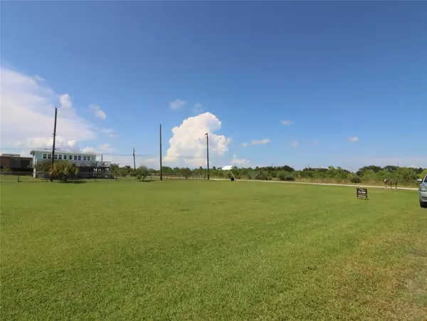 0 Cindy Rd, Galveston, TX 77554