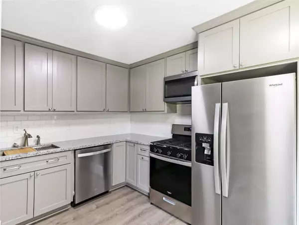 3105 Church ST, Galveston, TX 77550