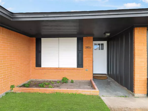 3105 Church ST, Galveston, TX 77550