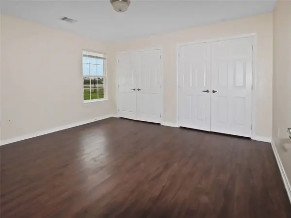 7501 Blue Jay DR, Texas City, TX 77591