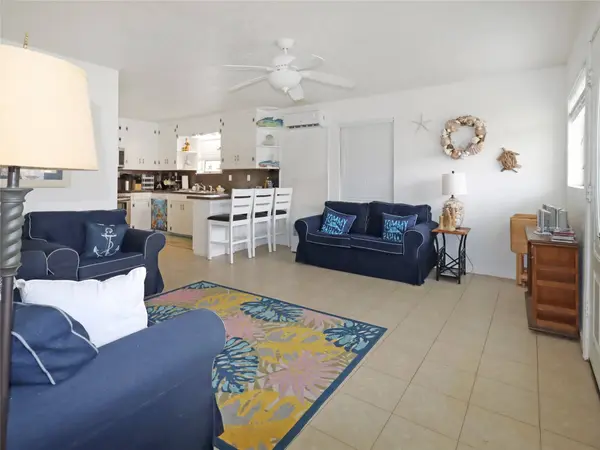 6004 Avenue T, Galveston, TX 77551