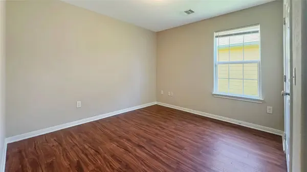 7406 Blue Jay DR, Texas City, TX 77591