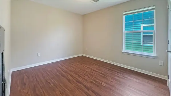7406 Blue Jay DR, Texas City, TX 77591