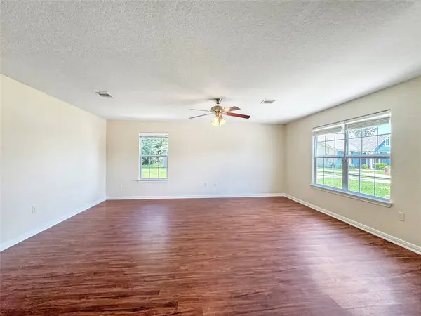 7521 Blue Jay DR, Texas City, TX 77591