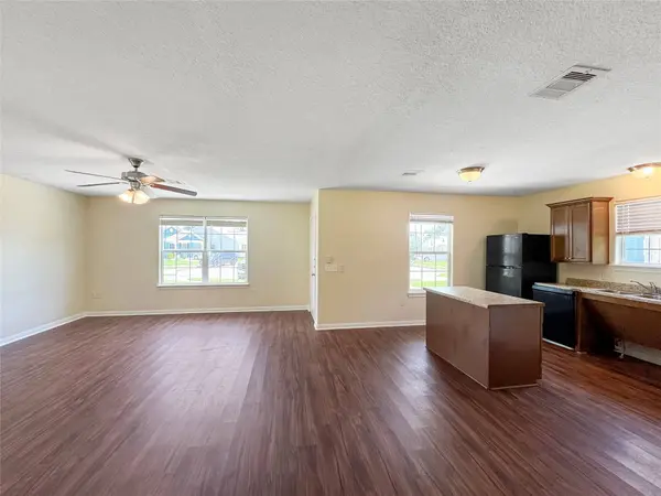 7521 Blue Jay DR, Texas City, TX 77591