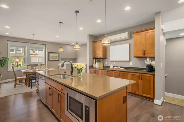 1332 Brooklyn Walk NE, Issaquah, WA 98029