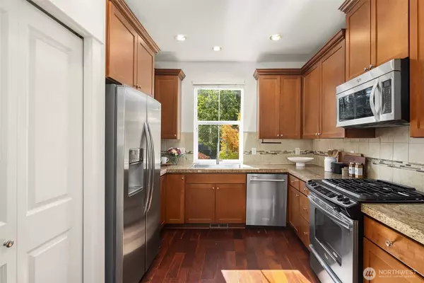 37532 SE Fury ST, Snoqualmie, WA 98065