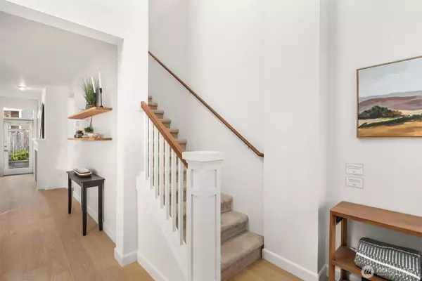 37532 SE Fury ST, Snoqualmie, WA 98065