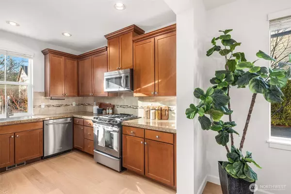 37532 SE Fury ST, Snoqualmie, WA 98065