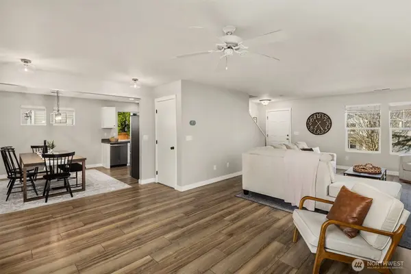 36907 SE Braeburn ST, Snoqualmie, WA 98065