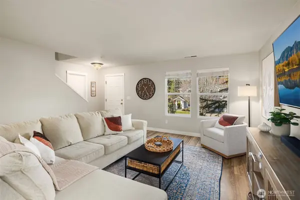 36907 SE Braeburn ST, Snoqualmie, WA 98065