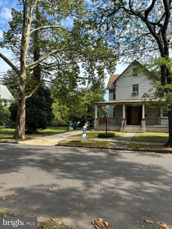 725--29 CINNAMINSON ST, Riverton, NJ 08077