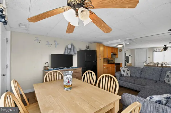 406--10 MONTEREY #201, Wildwood Crest, NJ 08260