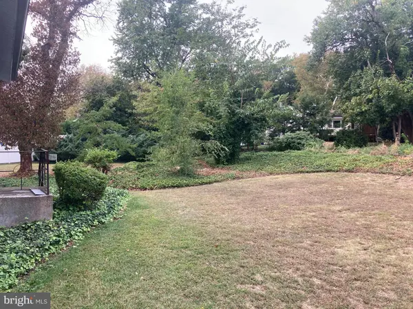 75 WEDGEWOOD DR, Cinnaminson, NJ 08077