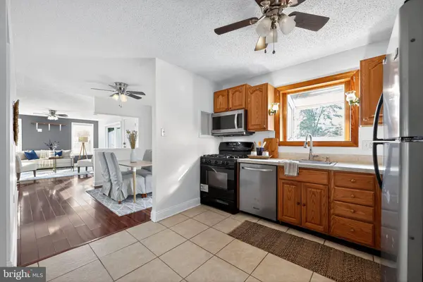 325 MARION AVE, Westville, NJ 08093