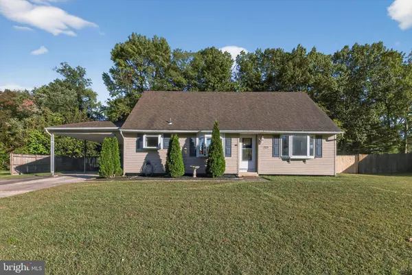 325 MARION AVE, Westville, NJ 08093