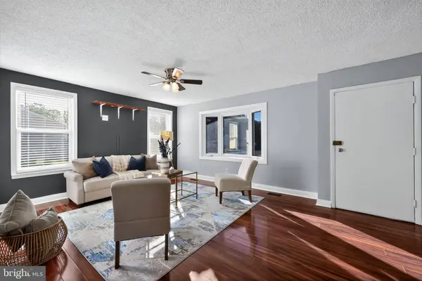 325 MARION AVE, Westville, NJ 08093