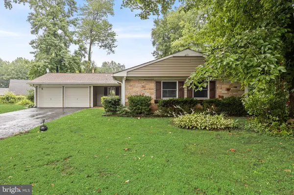 9 ELRIDGE PL, Willingboro, NJ 08046