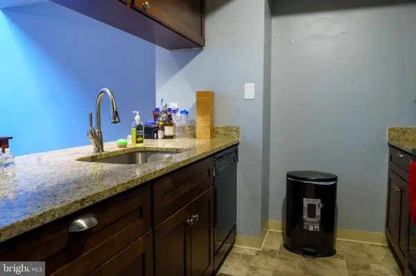 421 PARK PLACE DR, Cherry Hill, NJ 08002
