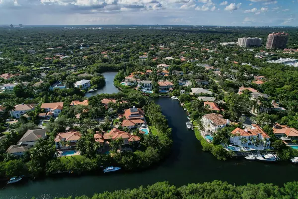 Living in Coral Gables: Why This Miami Gem Feels Like Home