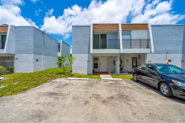 6306 Moseley St #1, Hollywood, FL 33024