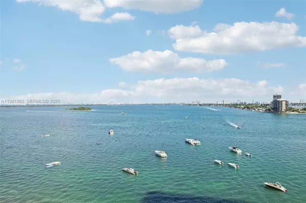 1750 N Bayshore Dr #4210, Miami, FL 33132