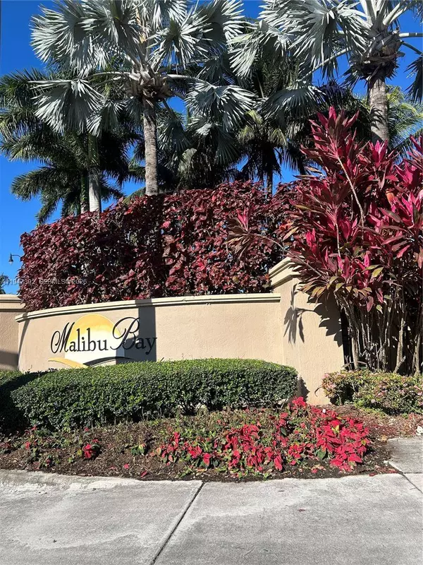 1575 NE 33 Ave #107-9, Homestead, FL 33033