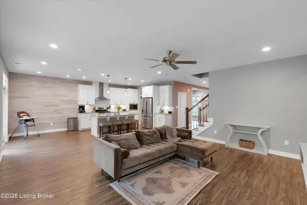 10307 Truman WAY, Jeffersontown, KY 40299